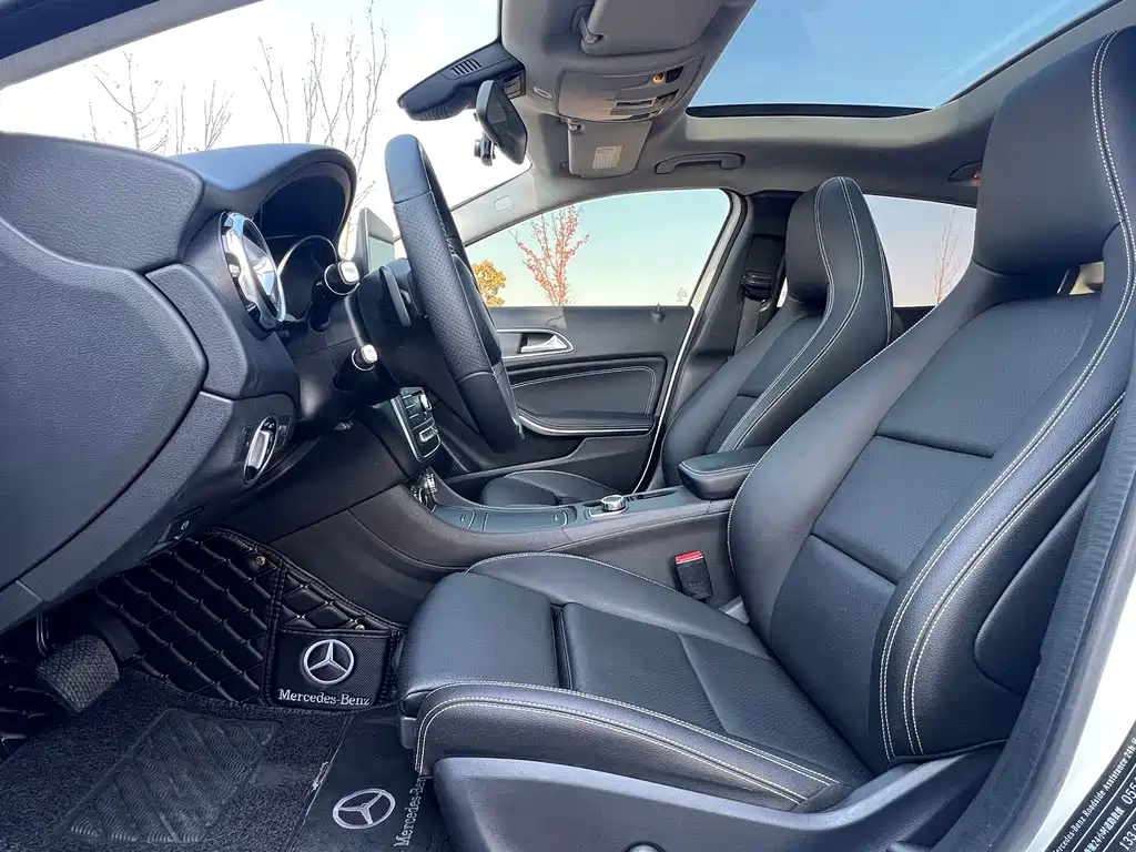 Mercedes-Benz GLA 2017 — фото 9