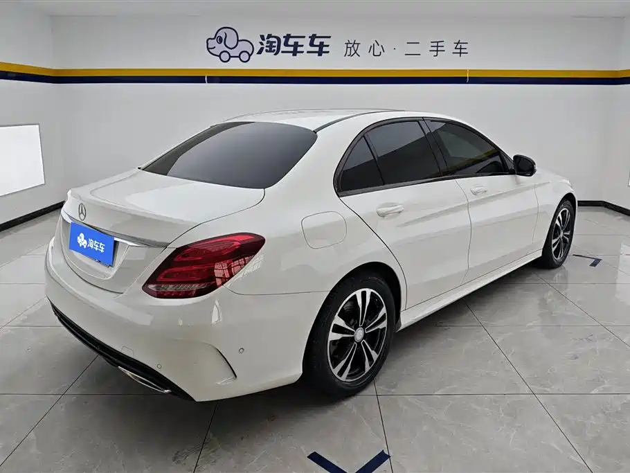 Mercedes-Benz C-Class 2017