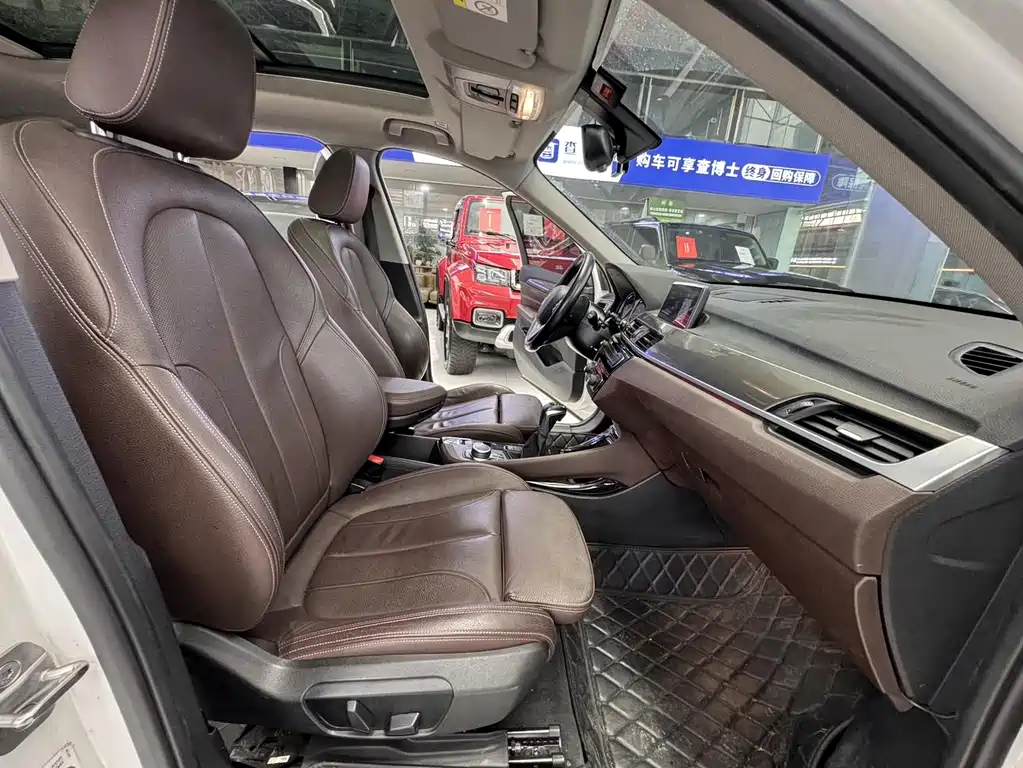 BMW X1 2019 — фото 11