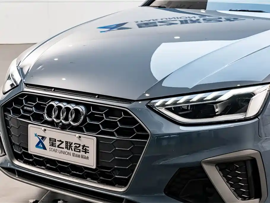 Audi A4L 2023 — фото 4