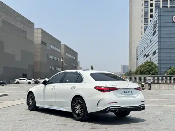 Mercedes-Benz C-Class 2023