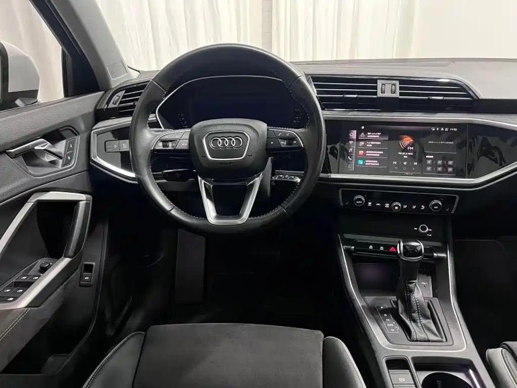 Audi Q3 2022