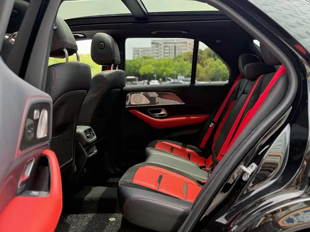 Mercedes-Benz GLE AMG 2022 — фото 15