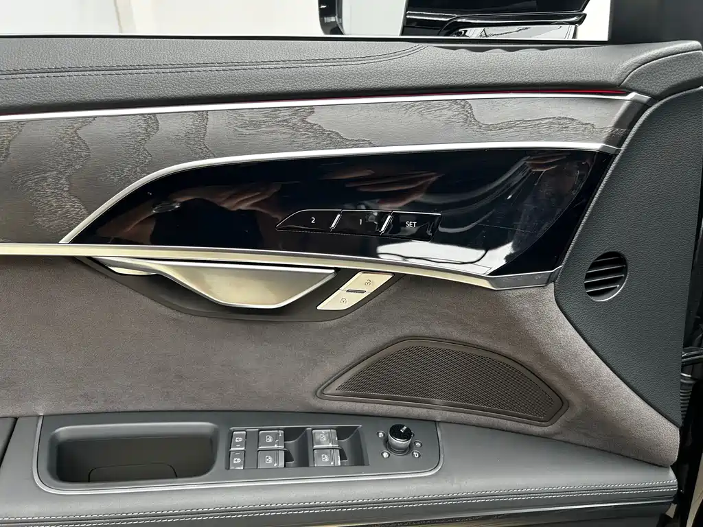 Audi A8 2026