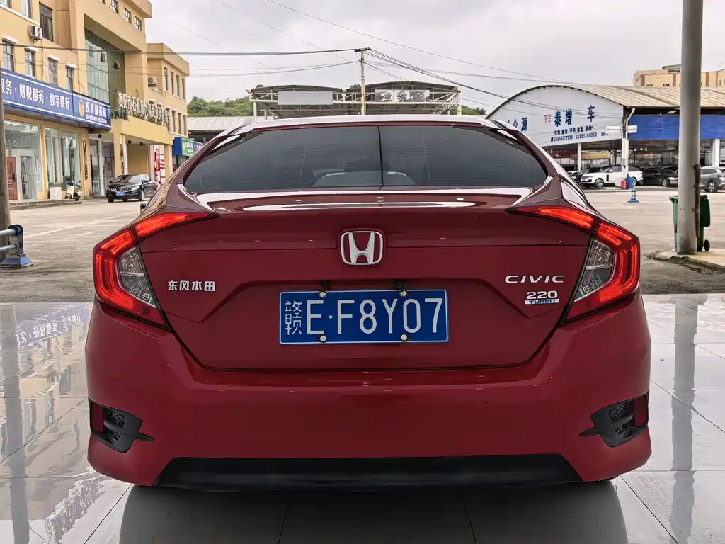 Honda Civic 2022 — фото 16