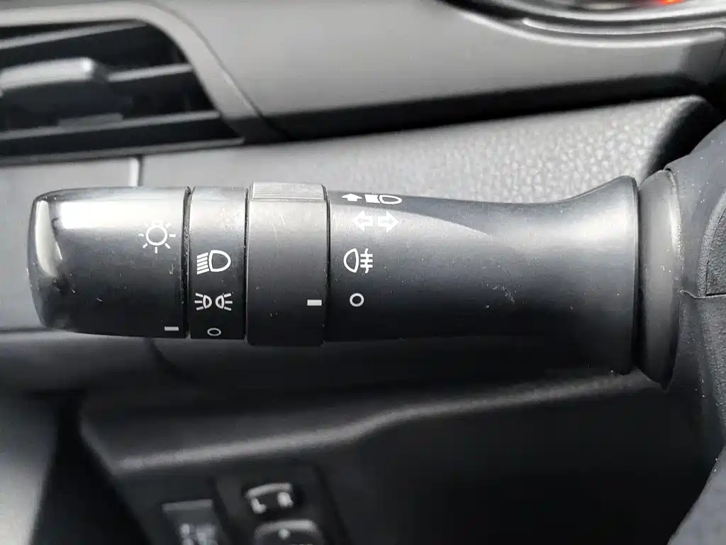 Toyota Vios FS 2018 — фото 21