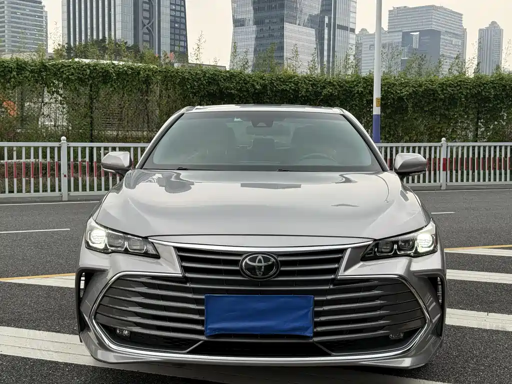 Toyota Avalon 2020 — фото 2