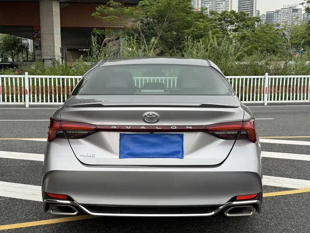 Toyota Avalon 2020 — фото 11