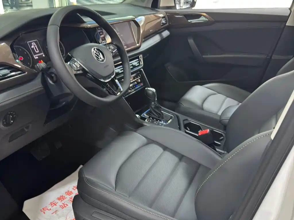 Volkswagen Tharu 2022