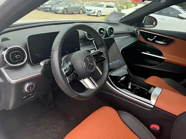 Mercedes-Benz C-Class 2022