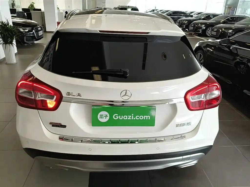 Mercedes-Benz GLA 2016 — фото 6