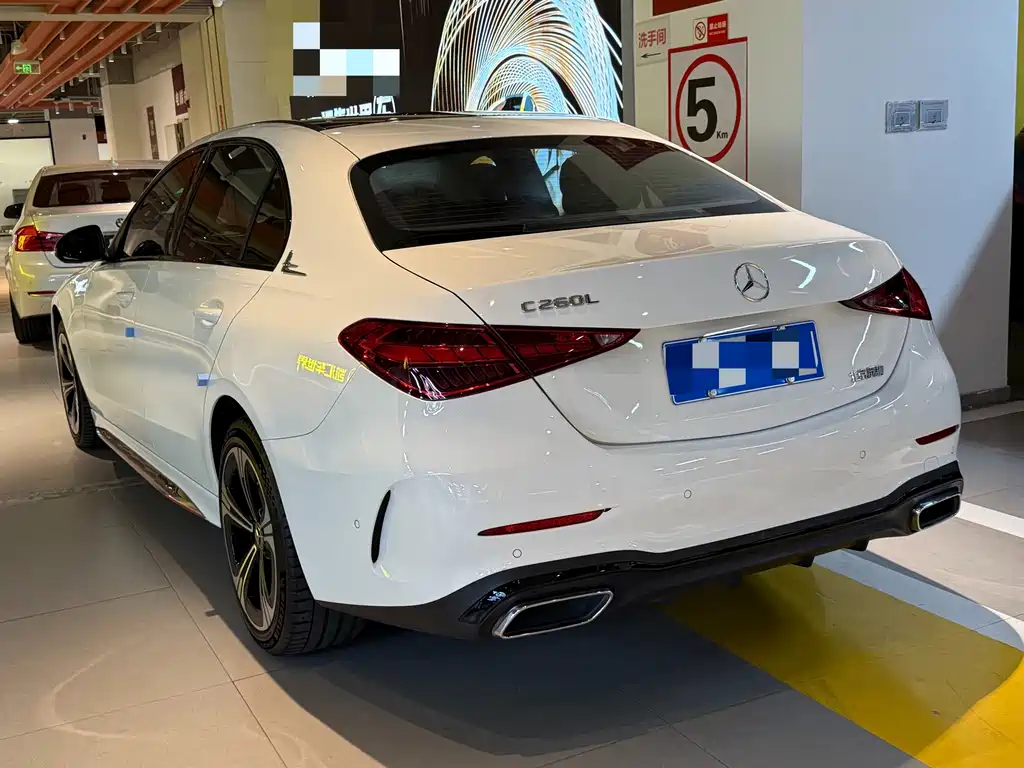 Mercedes-Benz C-Class 2022 — фото 20