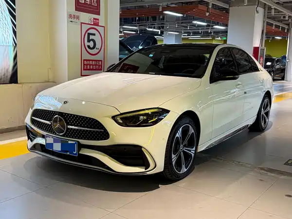 Mercedes-Benz C-Class 2022