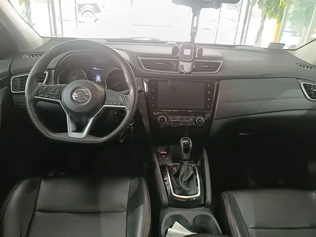 Nissan Qashqai 2020 — фото 10