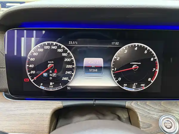 Mercedes-Benz E-Class 2020