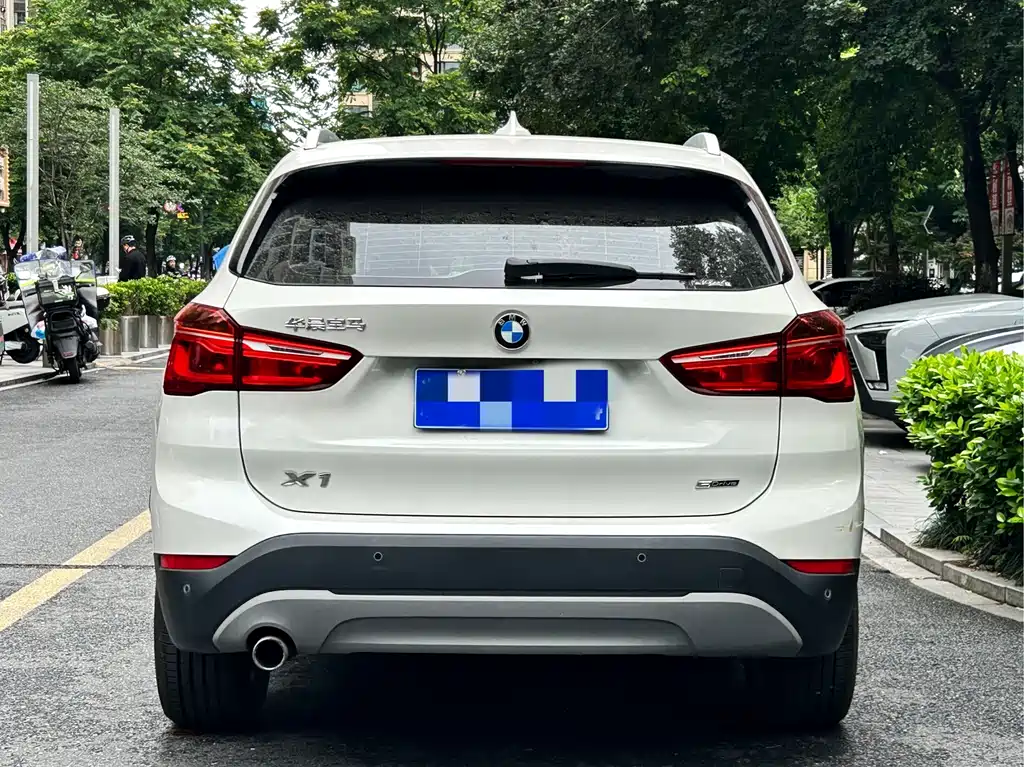 BMW X1 2018 — фото 5