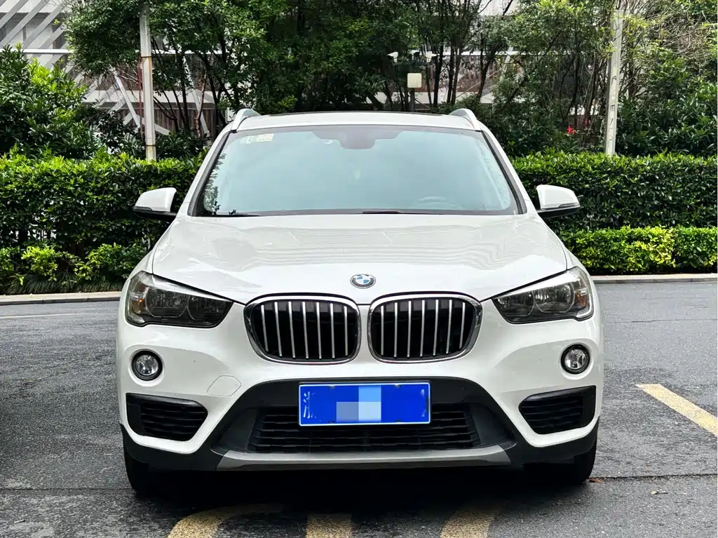 BMW X1 2018 — фото 2