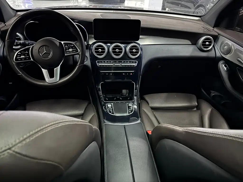 Mercedes-Benz GLC 2022