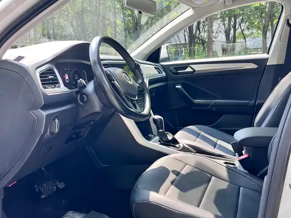 Volkswagen T-Roc 2022
