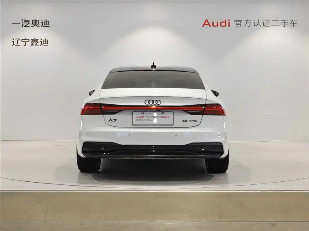 Audi A7 2024 — фото 5