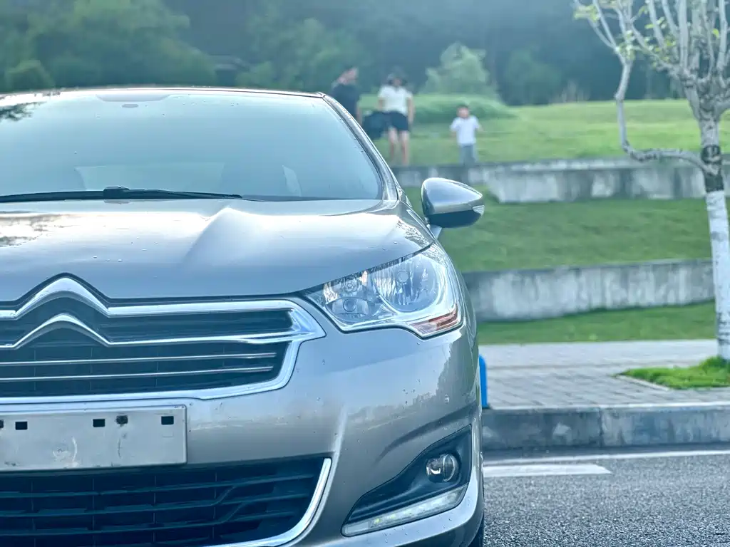 Citroen C4L 2015 — фото 10