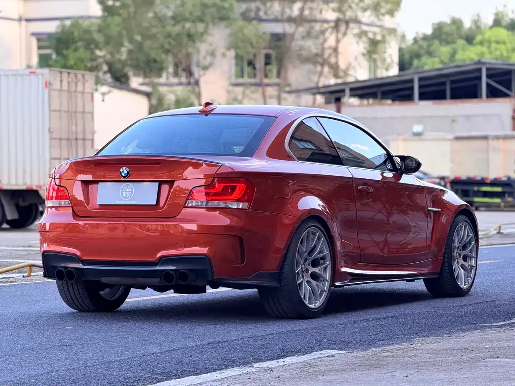 BMW 1 Series M 2012 — фото 4