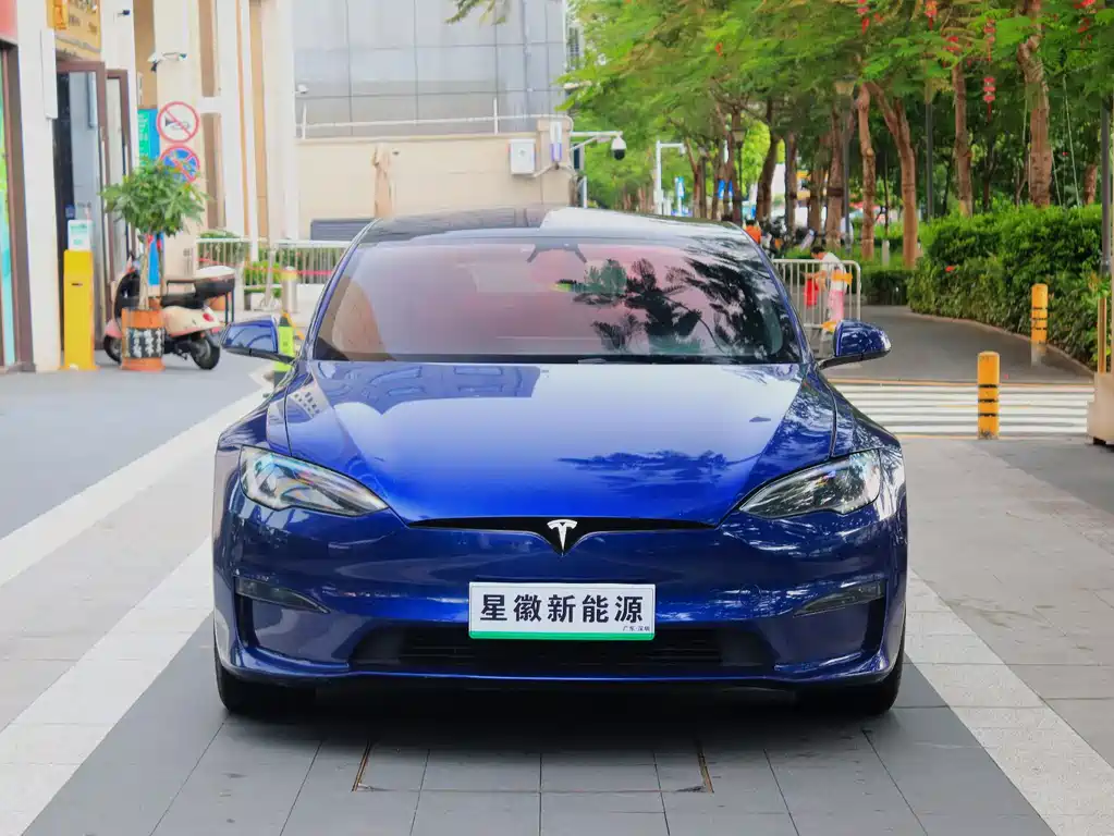 Tesla Model S 2023