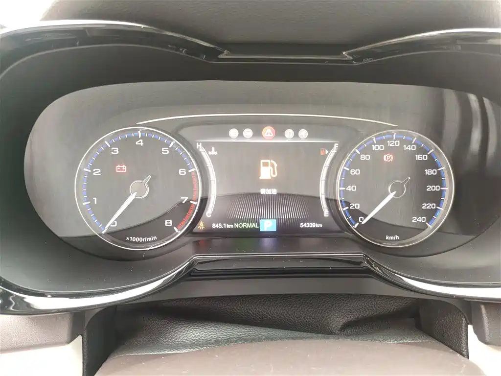 GAC Motor Trumpchi GS8 2018 — фото 12