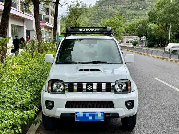 Suzuki Jimny 2014