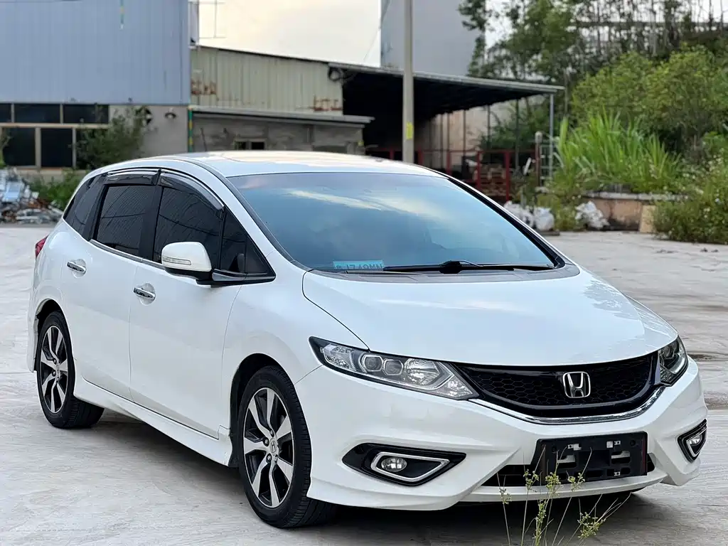 Honda Jade 2017