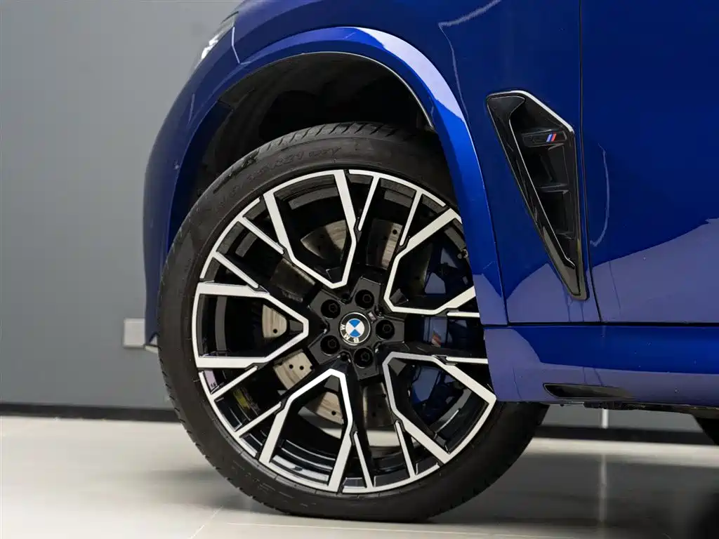 BMW X5 M 2023