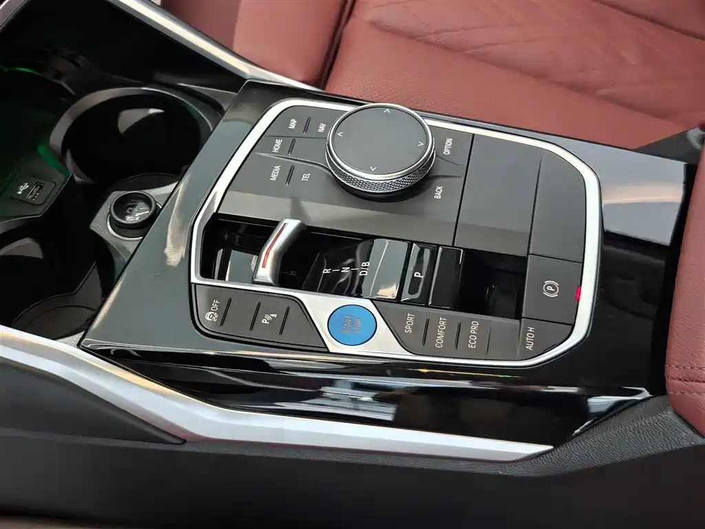 BMW i3 2022 — фото 20