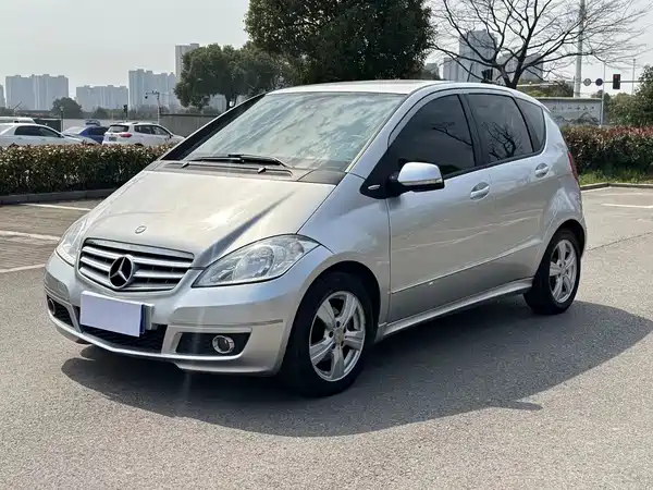 Mercedes-Benz A-Class 2012
