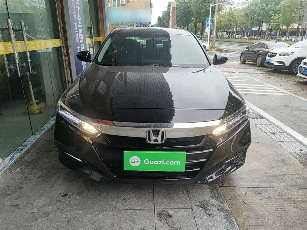 Honda Accord 2018 — фото 3