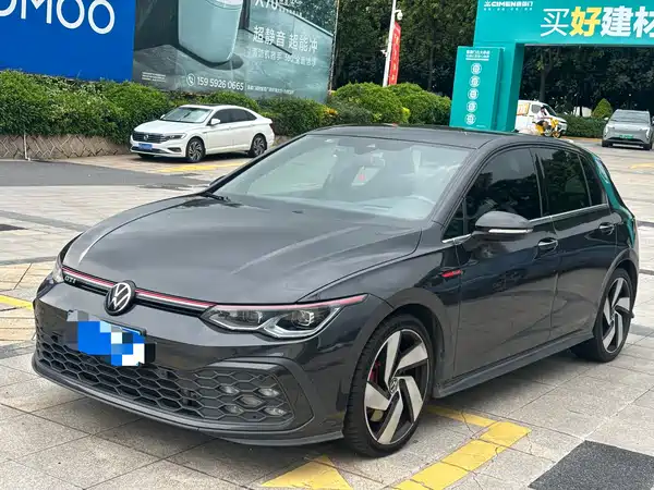 Volkswagen Golf GTI 2022