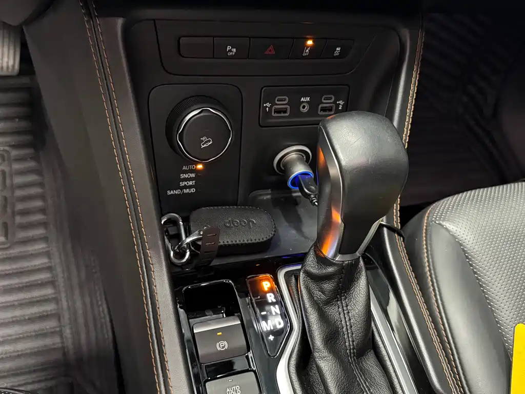 Jeep Grand Commander 2019 — фото 15