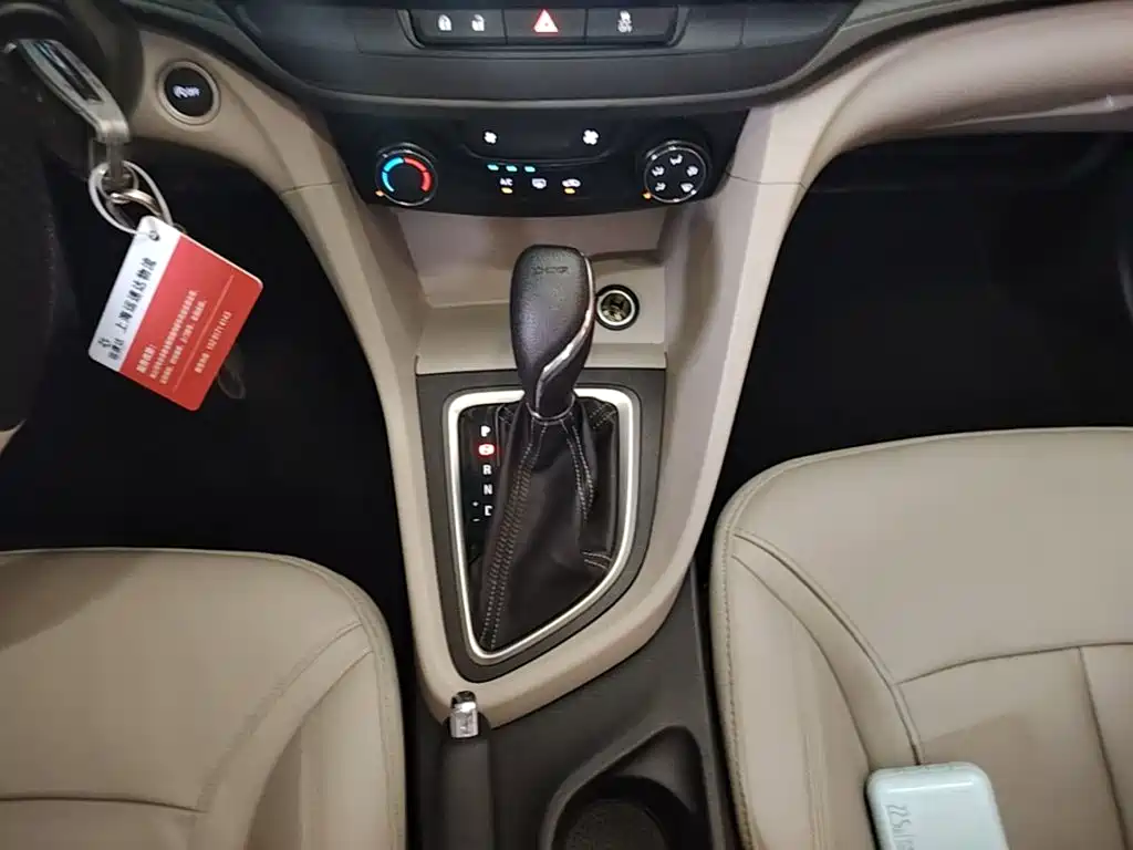 Buick Excelle 2018 — фото 14