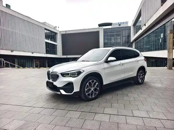 BMW X1 2021