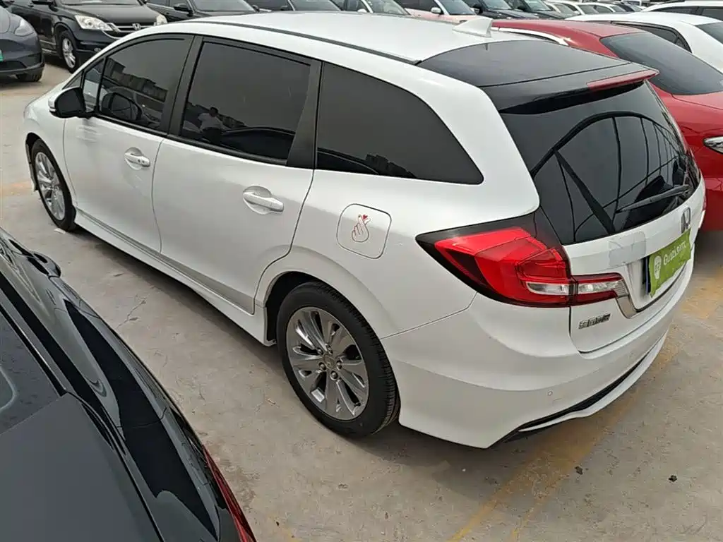 Honda Jade 2018 — фото 23