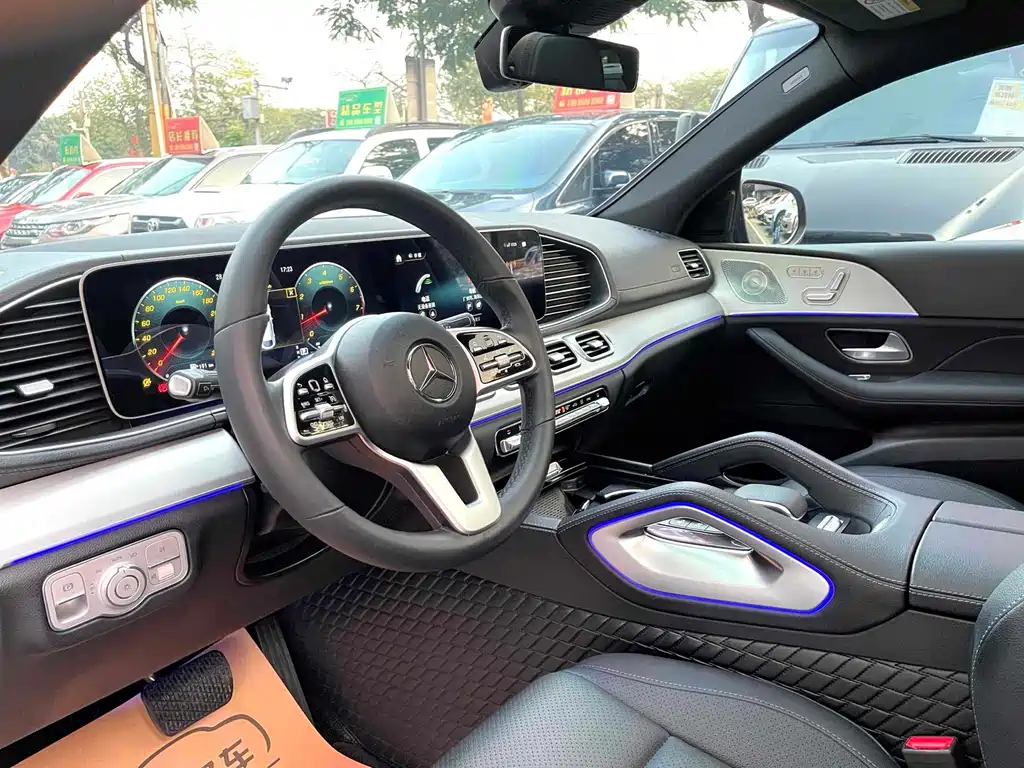Mercedes-Benz GLE Coupe 2023 — фото 9