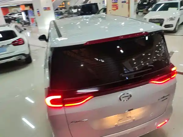 GAC Trumpchi M6 2023