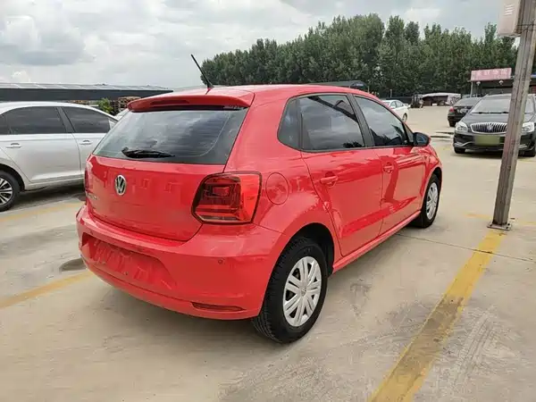 Volkswagen Polo 2016