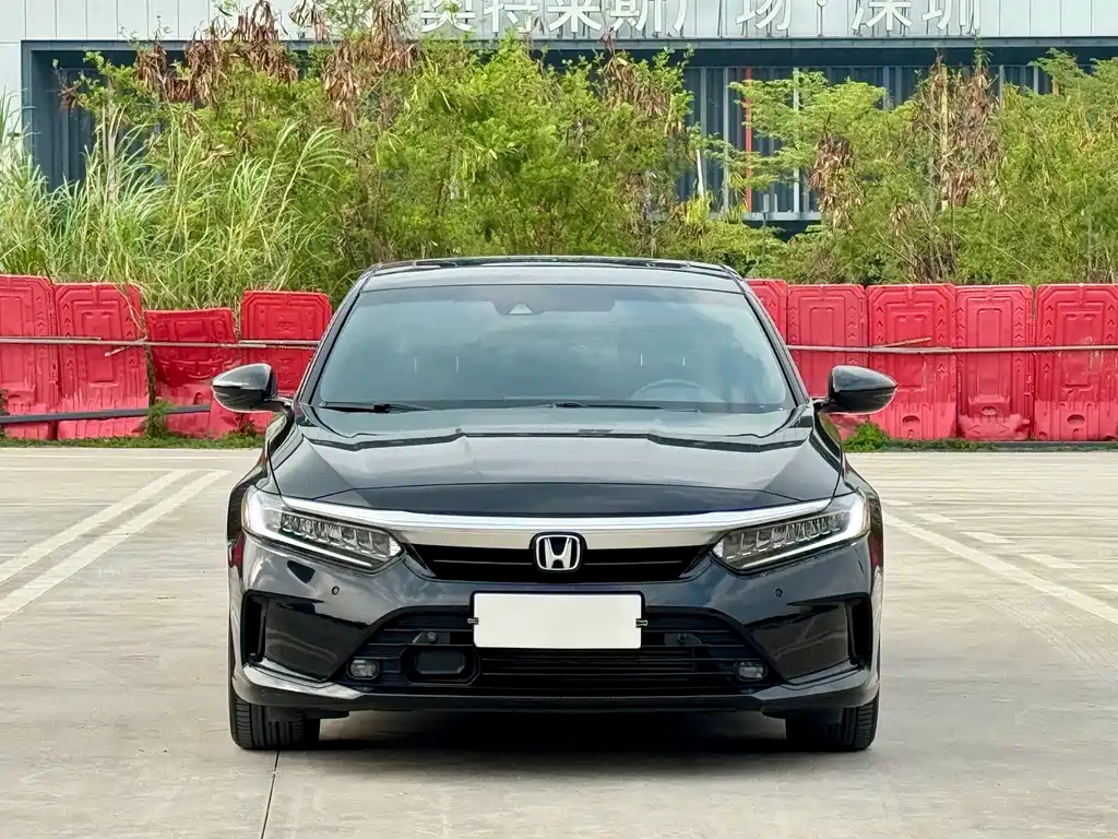 Honda Inspire 2022 — фото 2