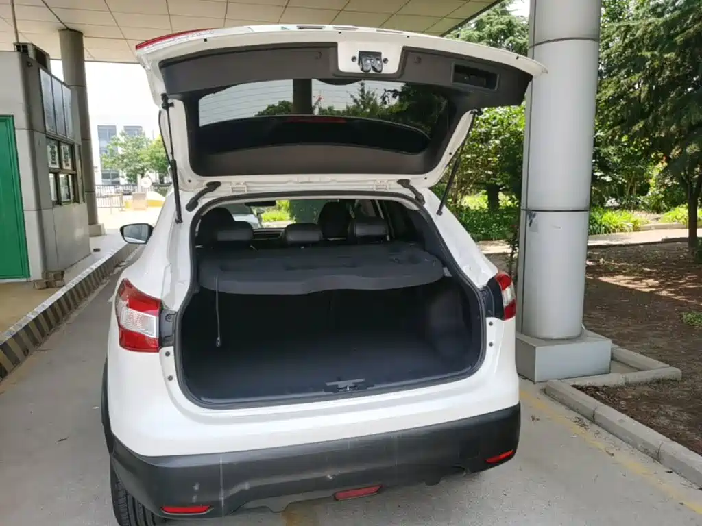 Nissan Qashqai 2018 — фото 19