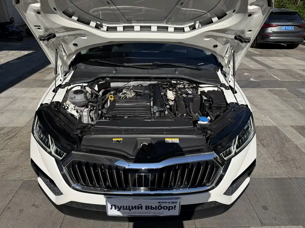 Skoda Octavia 2022 — фото 18