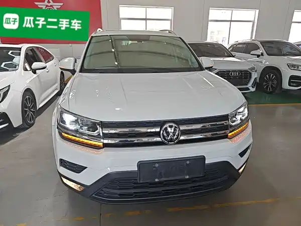 Volkswagen Tharu 2019