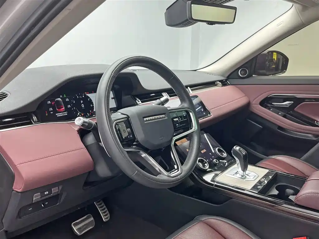 Land Rover Evoque 2022 — фото 13