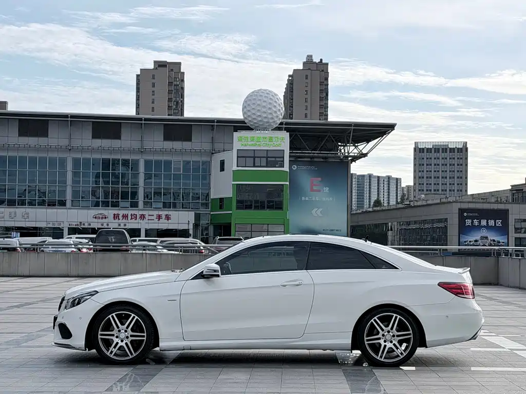 Mercedes-Benz E-Class 2017