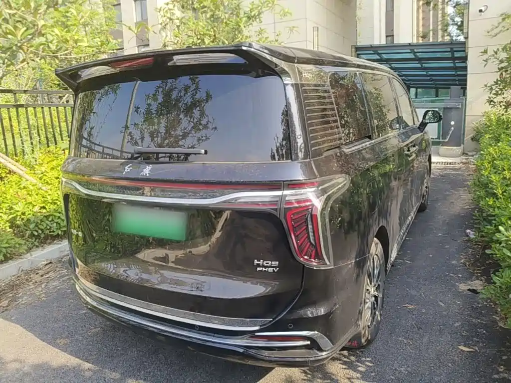 Hongqi HQ9 PHEV 2024