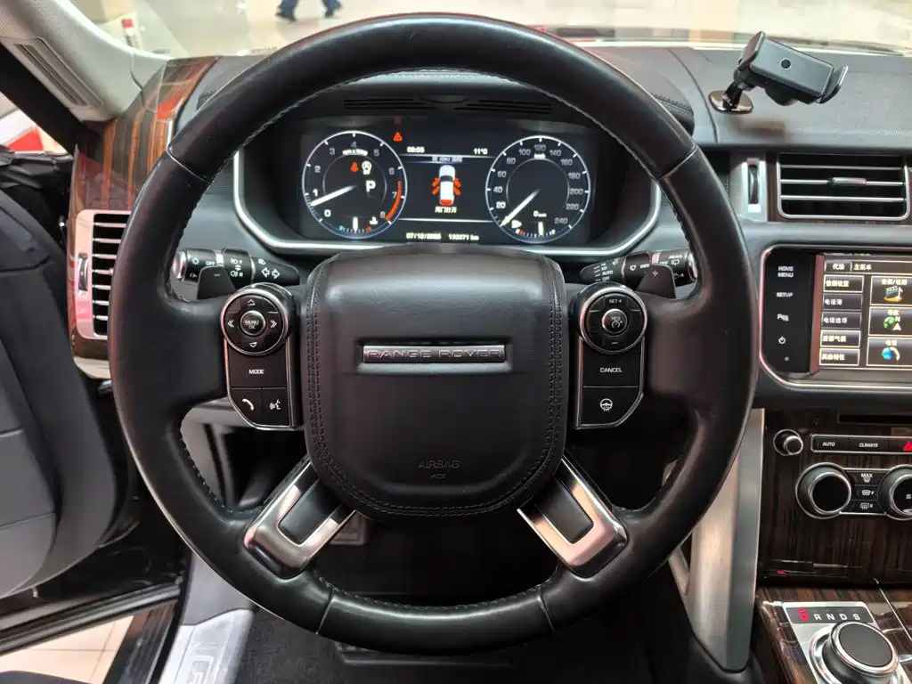 Land Rover Range Rover 2014 — фото 13